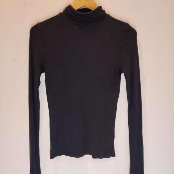 Urban Outfitters Black Ribbed  Fitted Turtleneck Medium - Picture 2 of 5